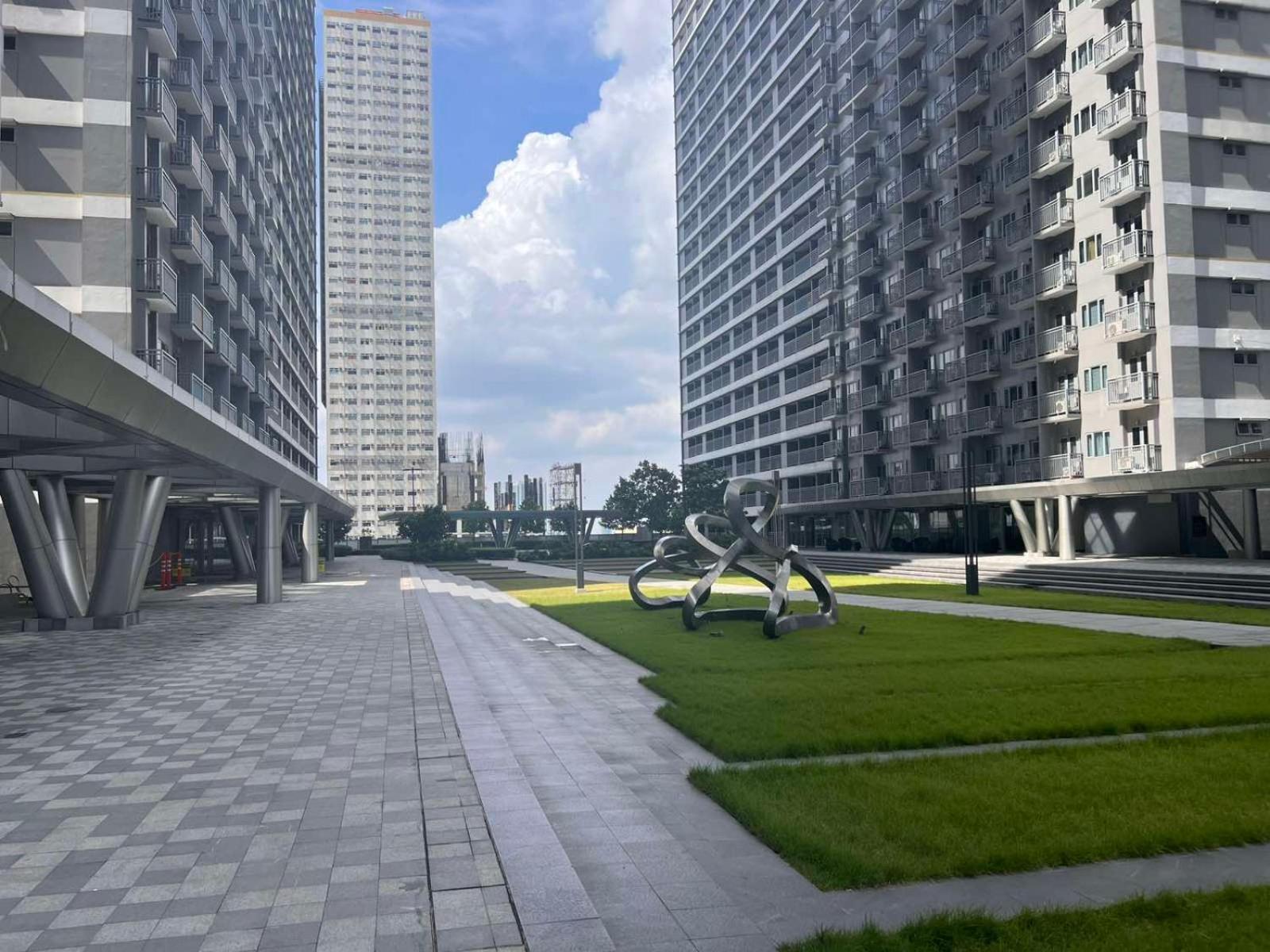 Central Ortigas Center Condo มะนิลา ภายนอก รูปภาพ